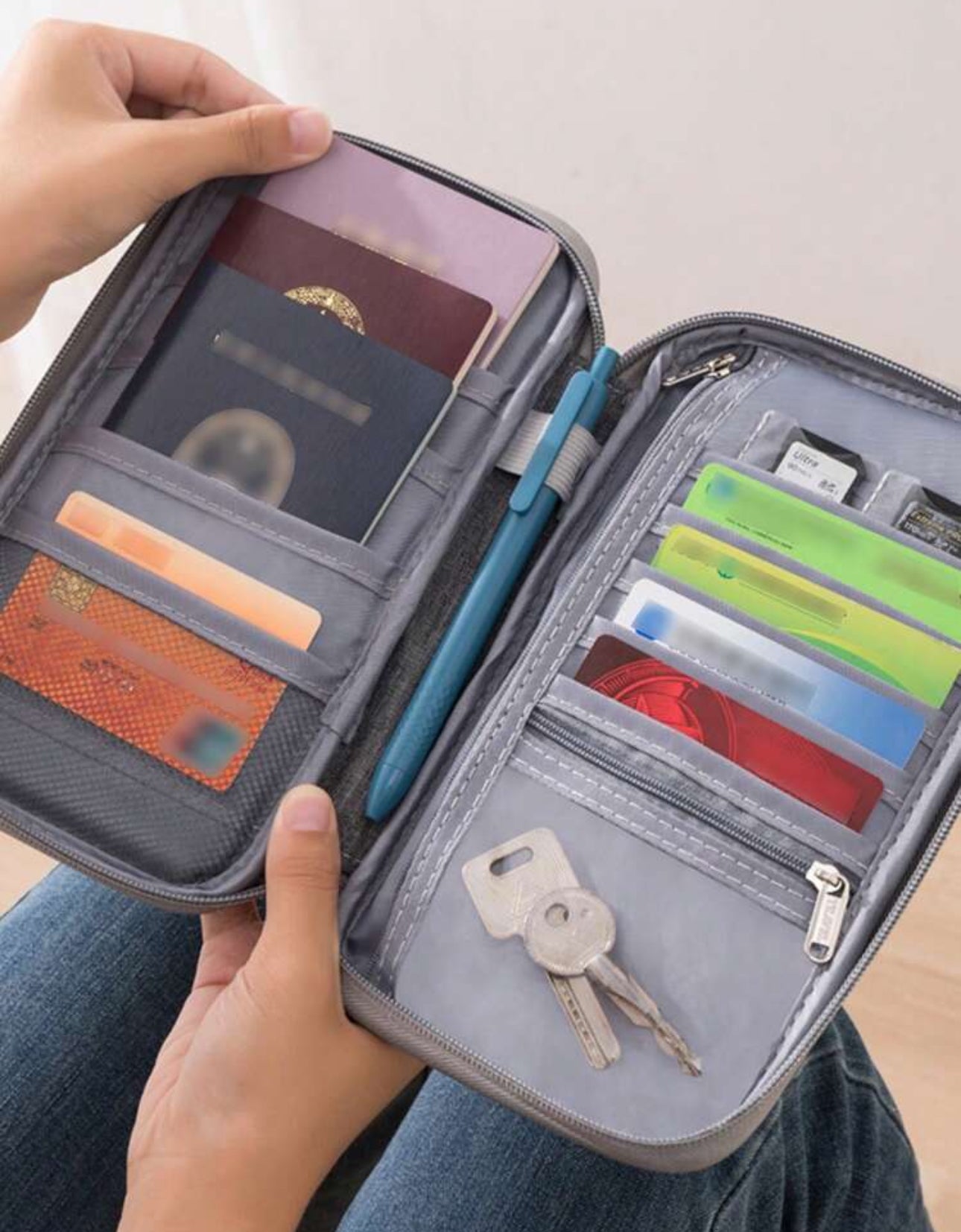 Grey Travel Organiser