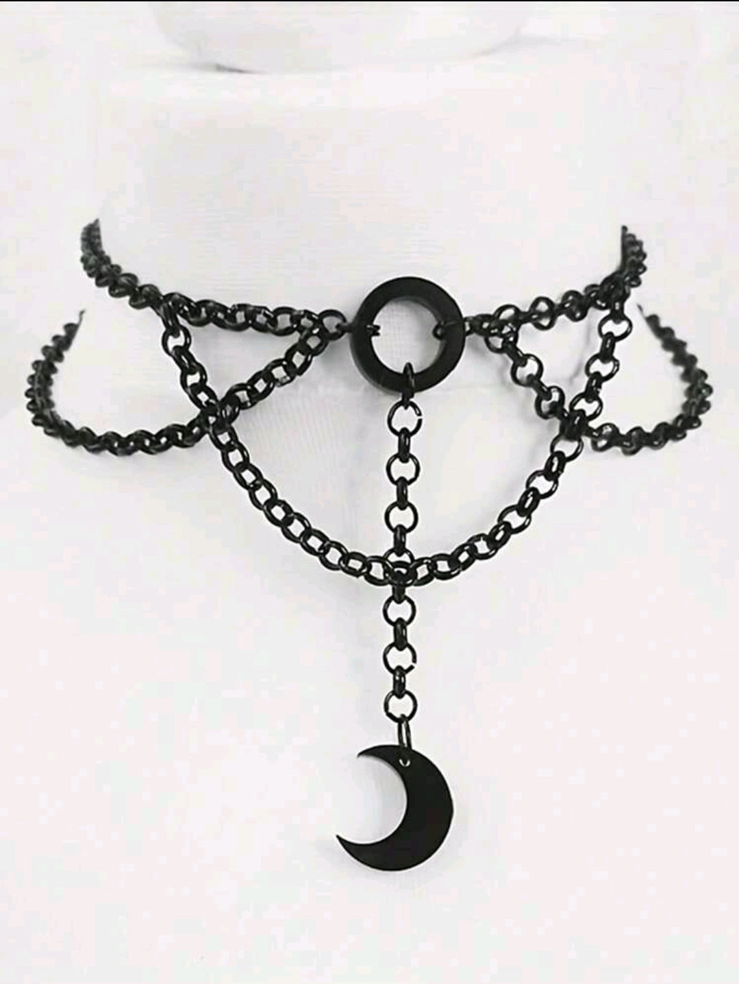 Moon Choker