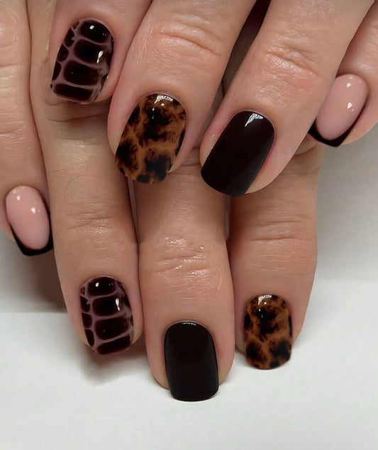 Leopard Print Stick On Nails