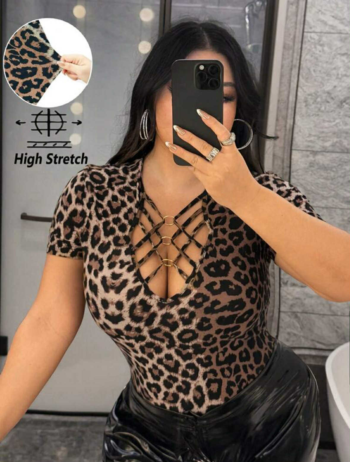 Curve Criss Cross T-shirt