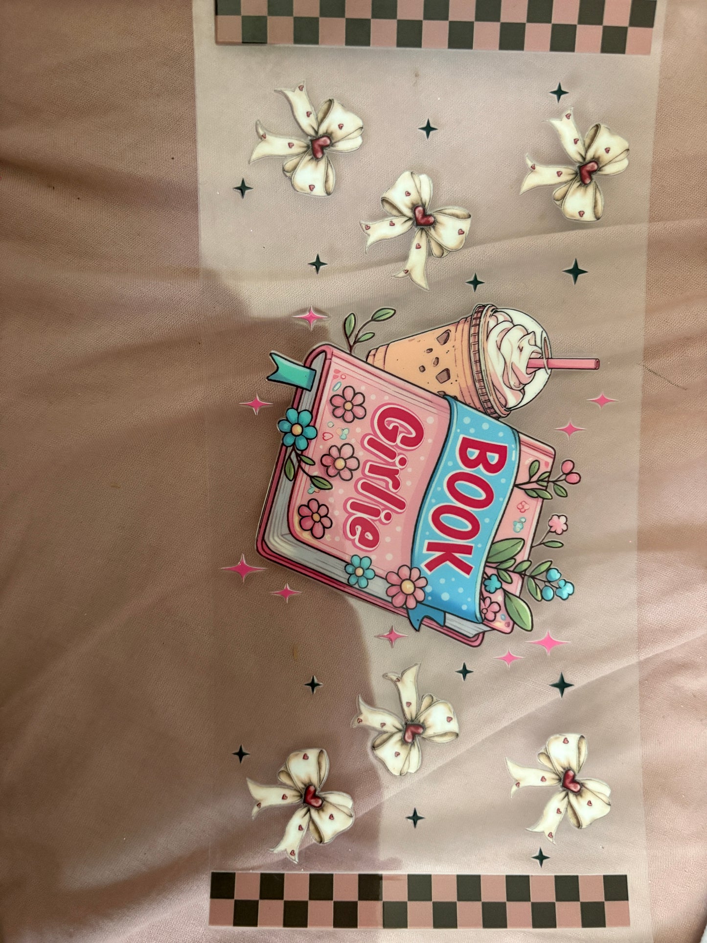 Book Girlie Wraps
