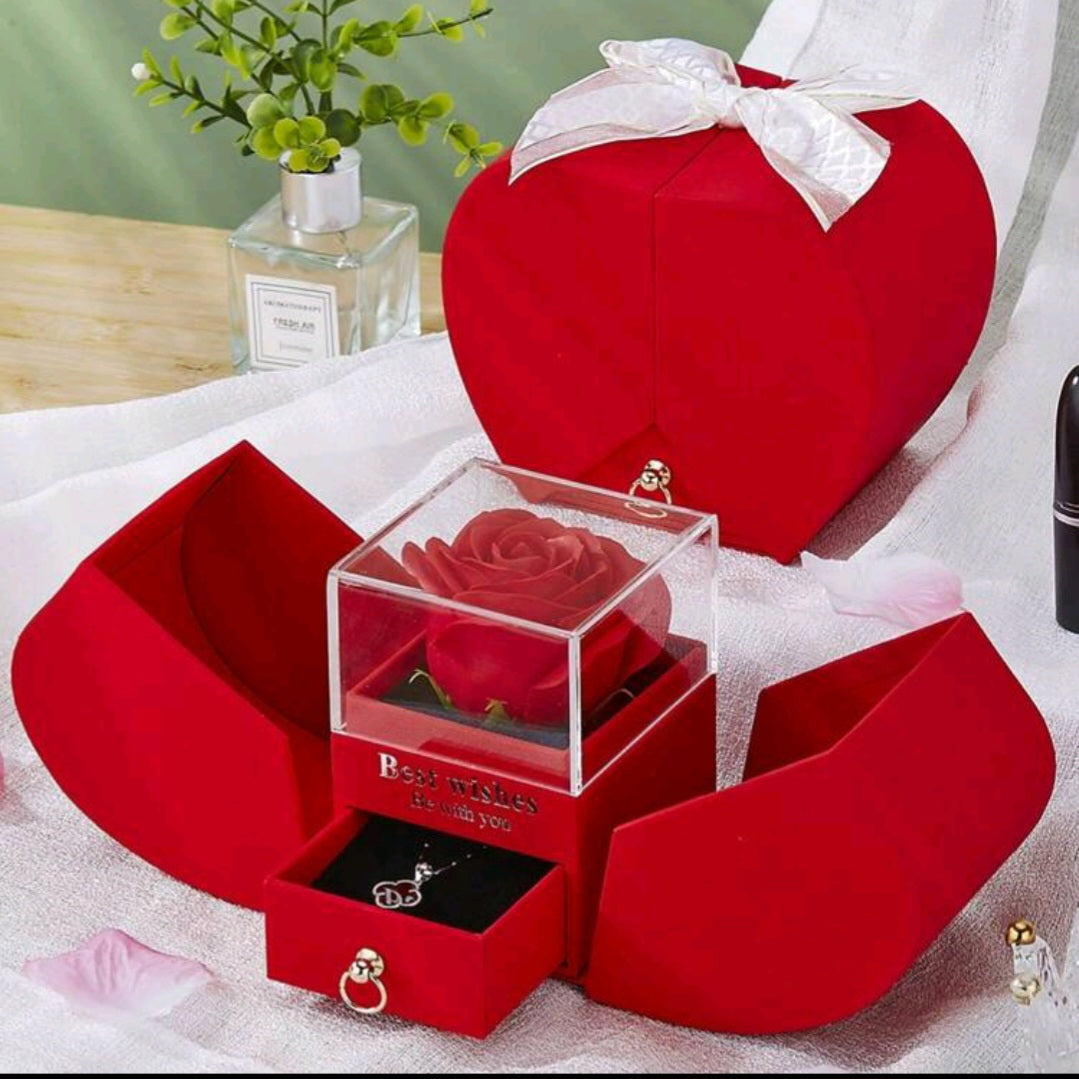 Heart Pendant Necklace With Rose Gift Box