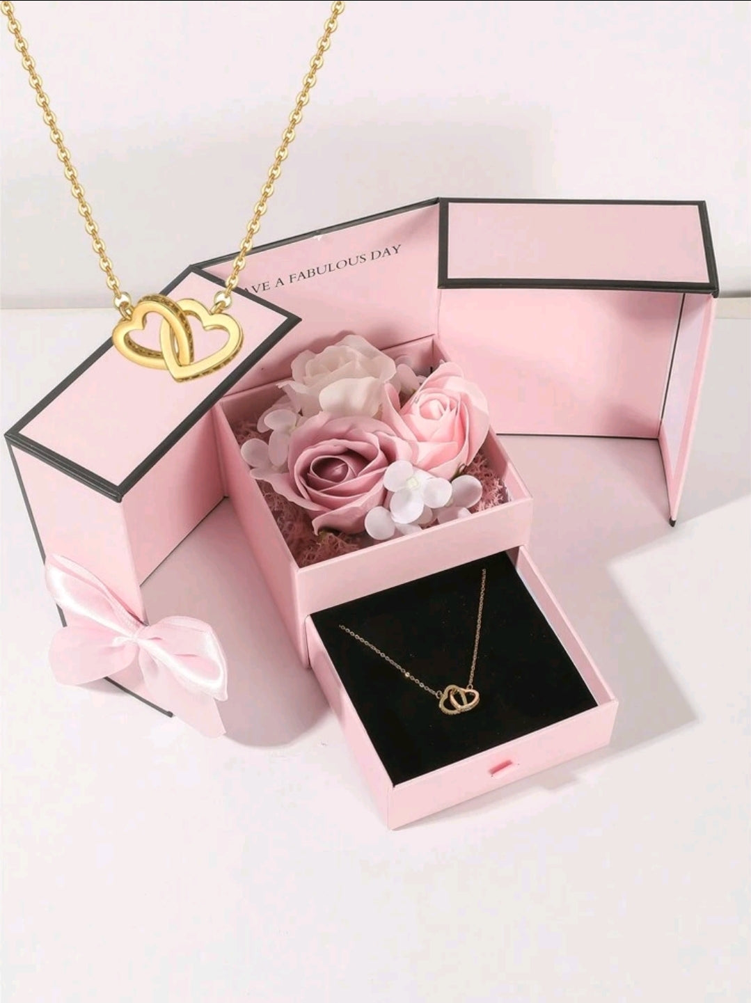 Preserved Rose and Necklace Box