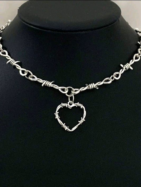 Wired Bramble and Heart Necklace