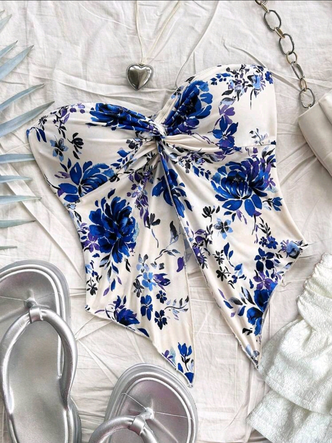 Sleeveless Strapless Crop Split Top