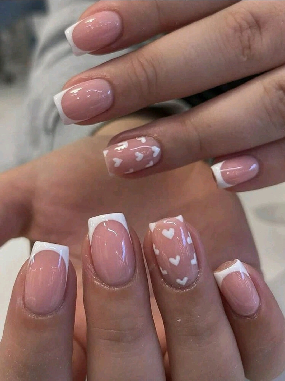 White Heart Pattern Nails