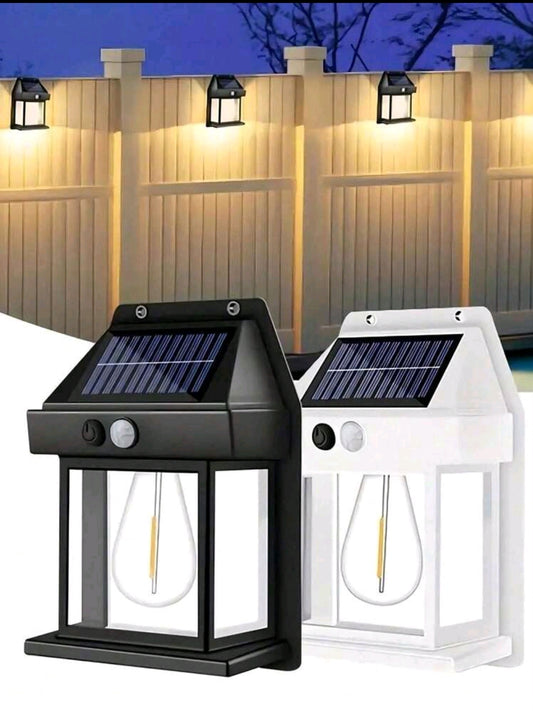 1 Solar Powered Light