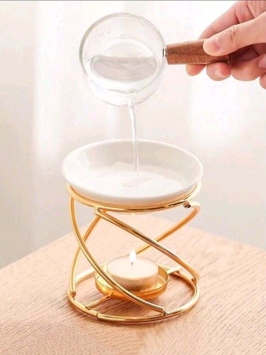 Four Twist Essential Oil Holder