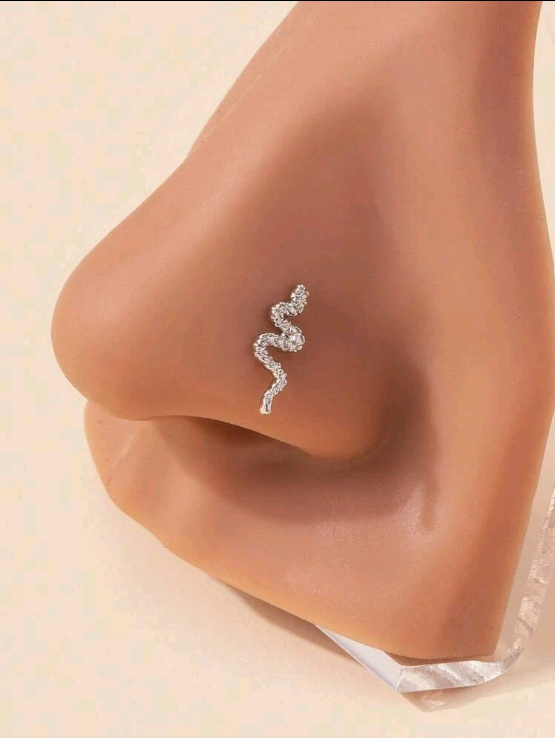 Snake Nose Stud